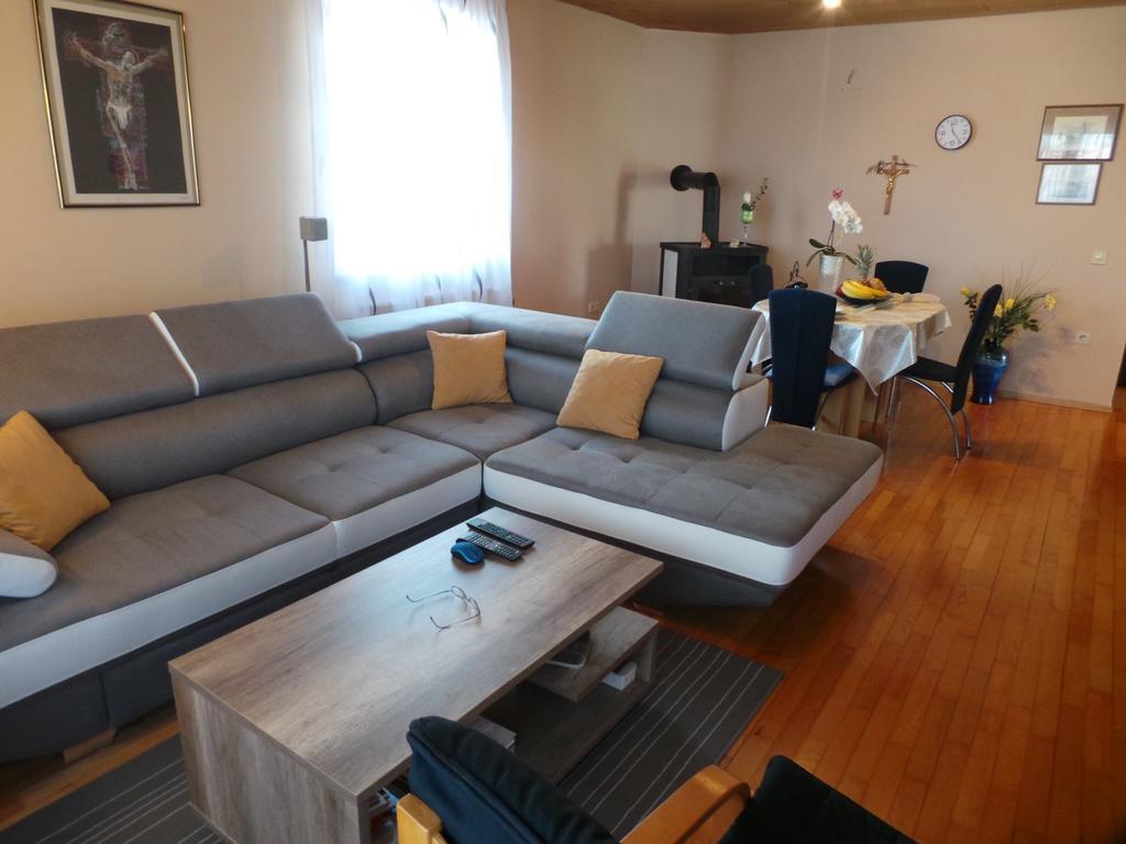 Apartments Hrga Pula Dış mekan fotoğraf