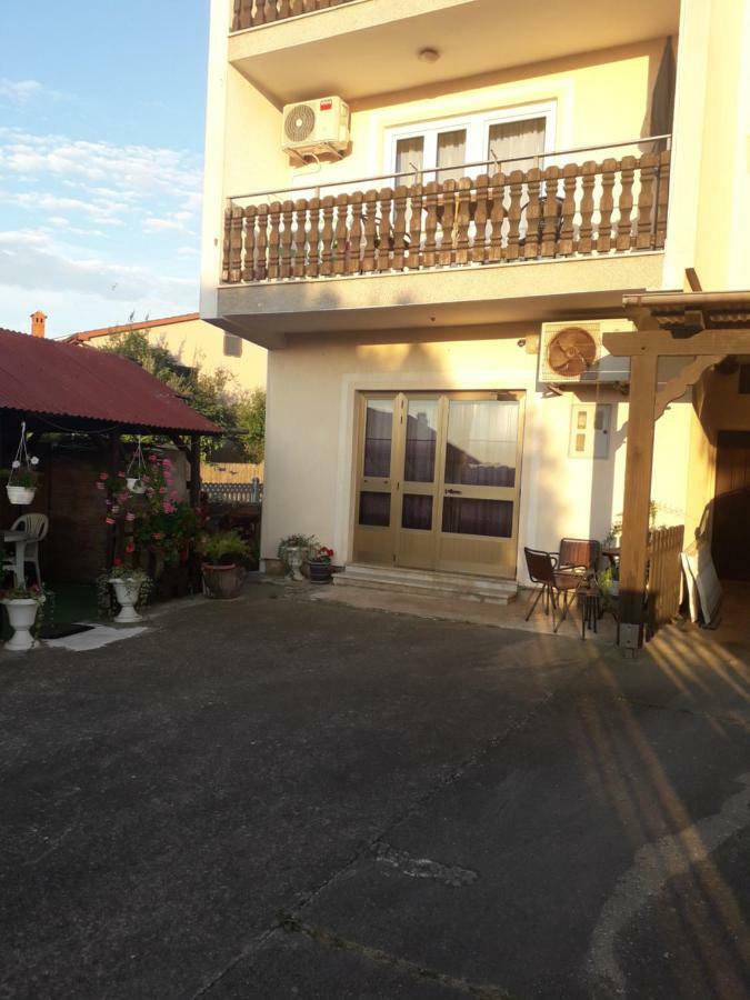 Apartments Hrga Pula Dış mekan fotoğraf